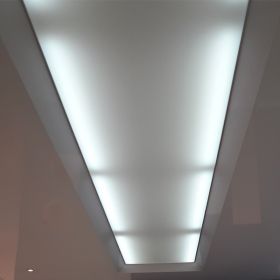 CIELORRASO TENSO BLANCO TRANSLUCIDO